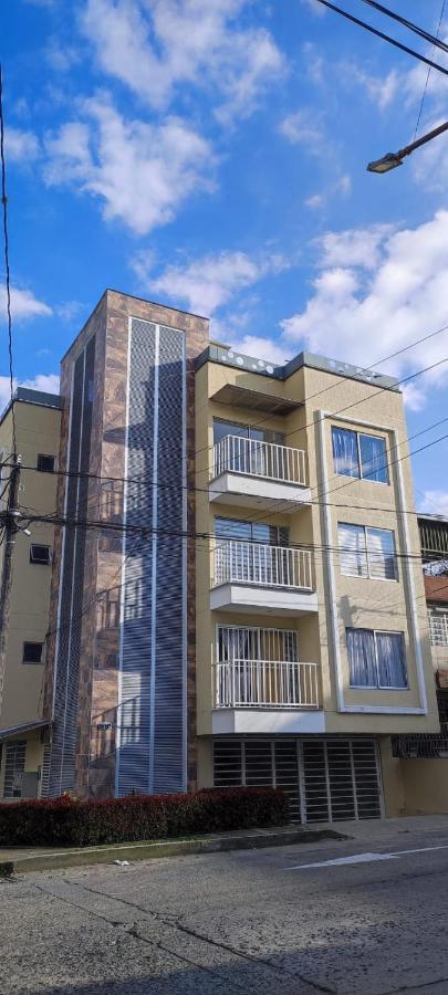 Buena Vista Suites Armenia  Eksteriør billede
